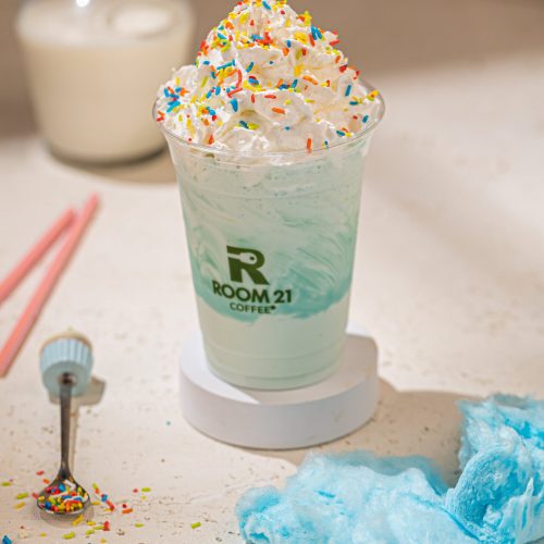 BUBBLE GUM MILKSHAKE