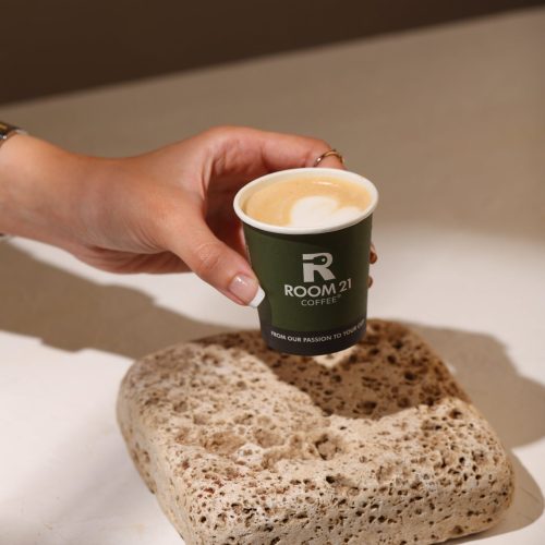 FLAT WHITE