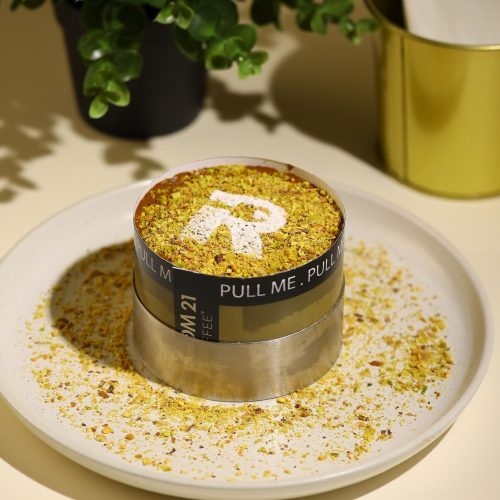 Pistachio Pull Me